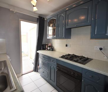 2 bedroom terraced house to rent - Photo 6
