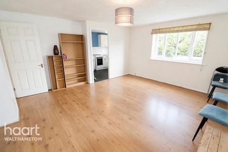 2 bedroom apartment to rent - Photo 2