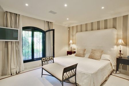 Marbella - Puerto Banus, Marbella, Andalusia 29660 - Photo 5