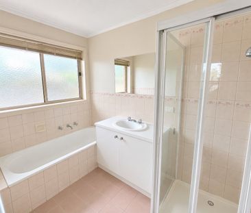 Spacious & Low-Maintenance Living in a Convenient Shepparton Location - Photo 4