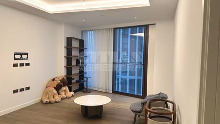 Thames City, Carnation Way, London, SW8 - Photo 2