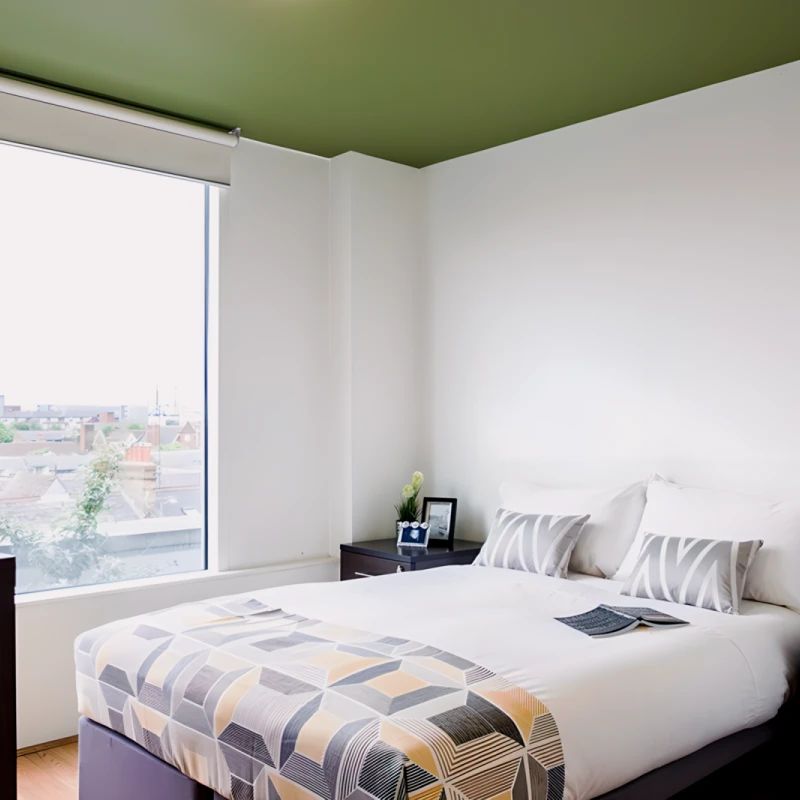 1 Bed Apartment - Extra Large - Photo 1