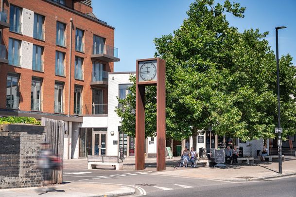 Studio Flat, Dennington Park Road, NW6 - Photo 1