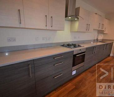 2 bedroom property to rent in Epsom - Photo 5