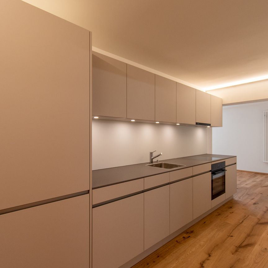 Moderne 2.5 Zimmer-Wohnung mit Altbaucharme - Photo 1