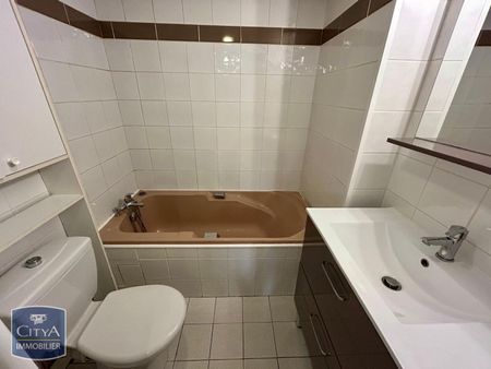 Location Appartement 1 pièce 18m² POITIERS 86000 - Photo 4