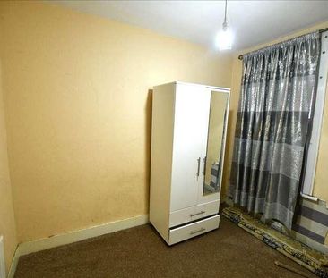 Kimberley Road, London, N18 - Photo 5