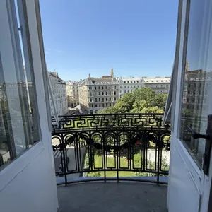 1010! Exklusive 5-Zimmer Wohnung (+ 2 Kabinette) am Rudolfsplatz im Herzen des 1. Bezirks! ERSTBEZUG nach Generalsanierung! - Photo 3
