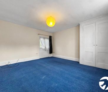 4 bedroom maisonette to rent - Photo 6