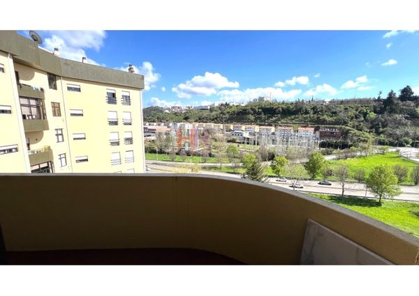 Apartamento T2 em Coimbra