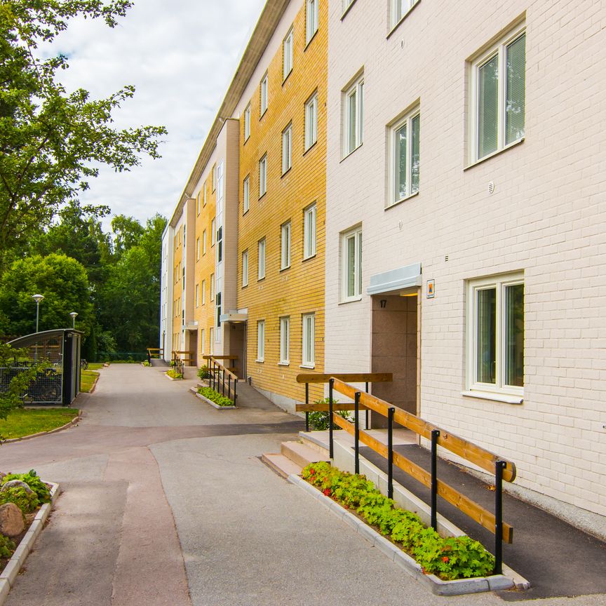 Regementsgatan 19 - Photo 1