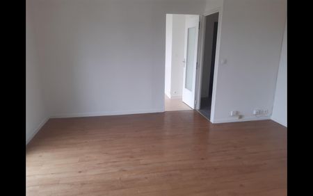 Location Appartement 2 pièces 50 m² La Châtre - Photo 4