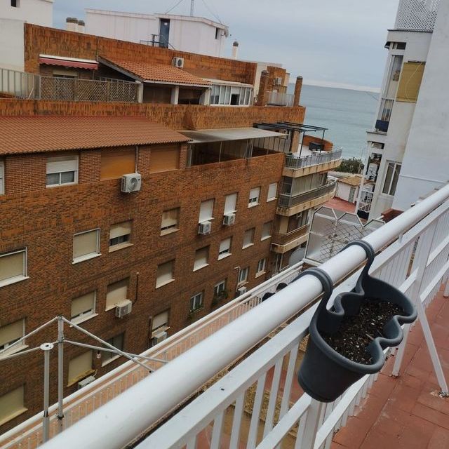 Alquiler de ático en Calle Virgen de los Remedios - Photo 1