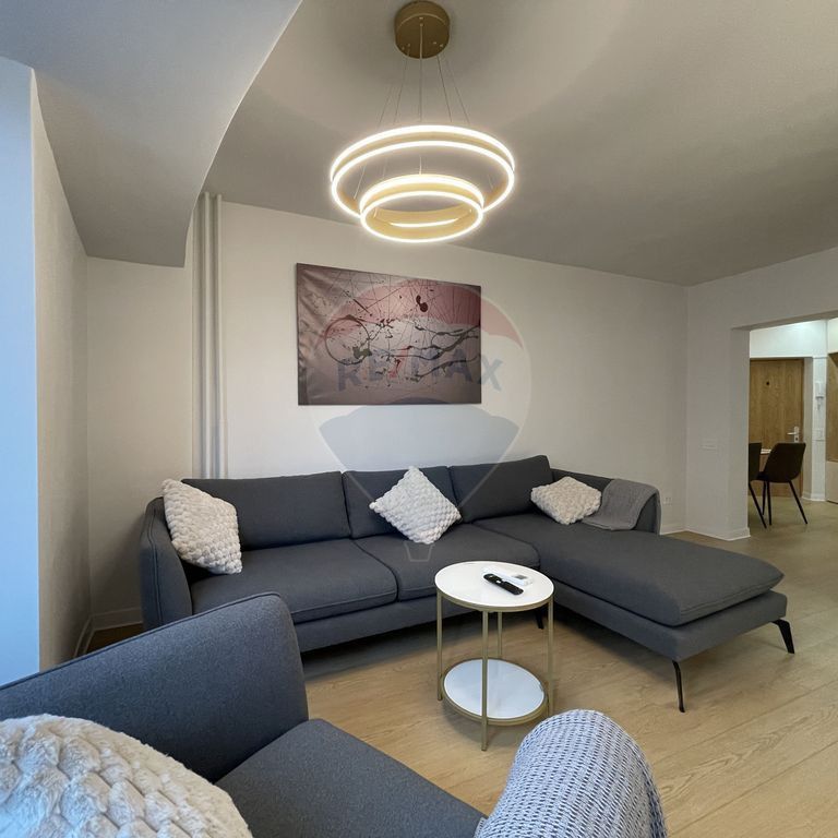 Inchiriere Apartament premium, 3 camere, rond Alba Iulia - Photo 1