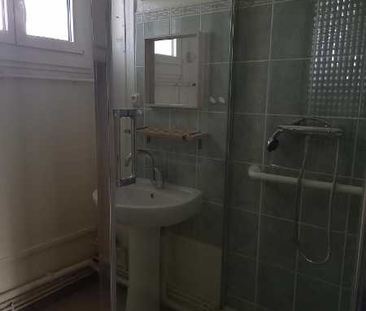 Location : Appartement 4 pièces 71 m2 – VIEUX CHARMONT - Photo 4