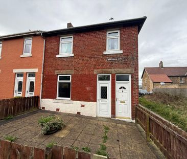 2 bed lower flat to rent in NE15 - Photo 3