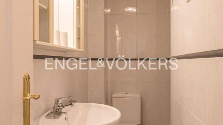 Casa adosada de alquiler en Arévalo Lara, Salvador - Photo 3