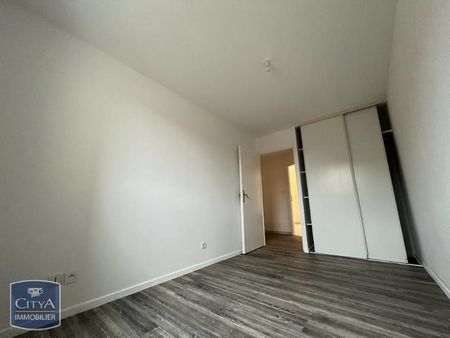Location Appartement 3 pièces 63m² MULHOUSE 68100 - Photo 2