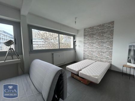 Location Appartement 1 pièce 30m² BORDEAUX 33000 - Photo 4