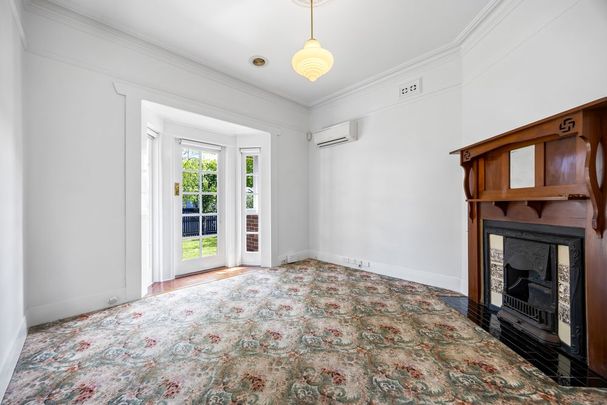 FOUR BEDROOM, CHARACTER FAMILY HOME IN SOUGHT AFTER POSITION - Photo 1