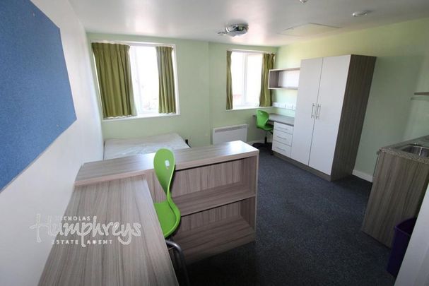 Studio to rent - Photo 1