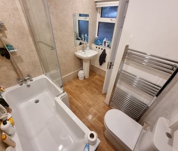 4 Bed Student Accommodation - Photo 6