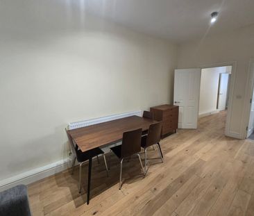 1 Bed Flat, Lewisham High St, SE13 - Photo 5