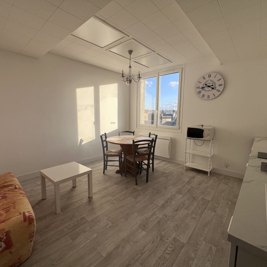 Location Appartement 1 pièce 24m² ST LO 50000 - Photo 1