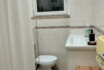 Arrendo quarto Lisboa Calcada do Tojal Benfica