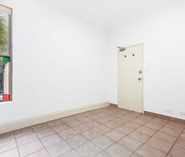 Recently Renovated Private Studio Apartment with All Utilities Included! - Photo 3