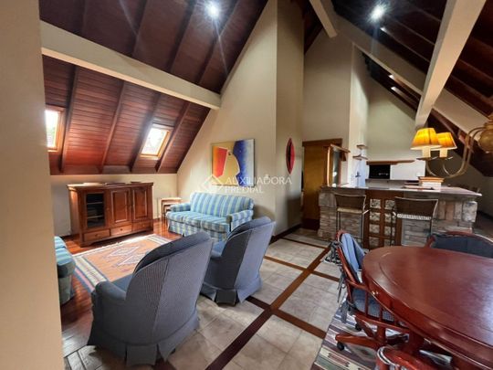 Apartamento com 4 quartos e 150m² para alugar em Planalto, Gramado. - Photo 1