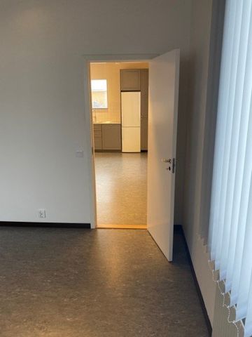 Långbrodalsvägen, Älvsjö - Photo 2