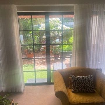 East Perth - Photo 1