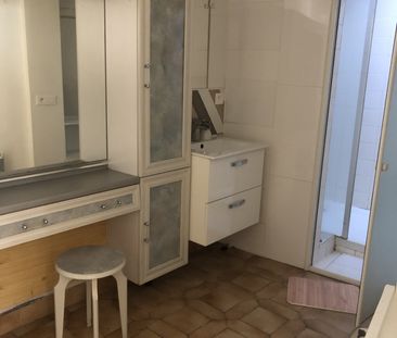 Location Appartement 1 pièce 29m² LA ROCHE CHALAIS 24490 - Photo 5