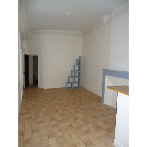 Location Appartement 2 pièces 43m² NEVERS 58000 - Photo 1