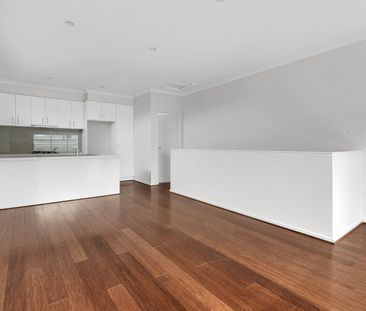 3/8 Mathieson Street, Coburg North VIC 3058 - Photo 3