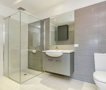 Unit in Convenient Location - Photo 5