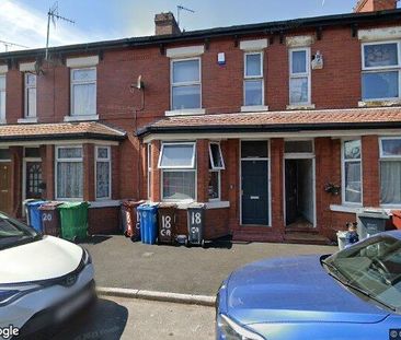 3 Bed Terraced House, Churchill Avenue, M16 - Photo 1
