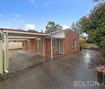 18 Unaipon Ave, Ngunnawal ACT 2913 - House For Rent | Domain - Photo 4