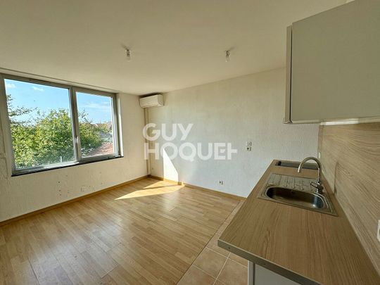 STUDIO (23 m²) en location à MONTCEAU LES MINES - Photo 1