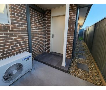 27A Stonecrop Street - Photo 6