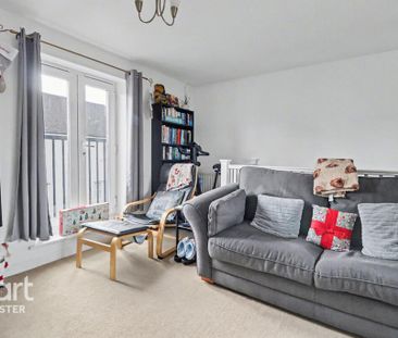 1 bedroom coach house to rent - Photo 3