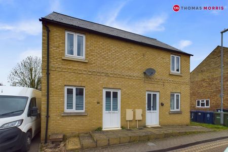 2 bedroom semi-detached house to rent - Photo 4