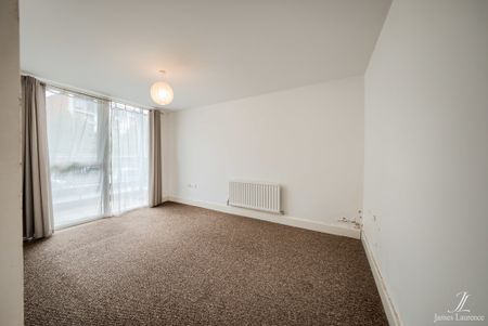 Alfred Knight Way, Park Central , Birmingham City Centre - Photo 2