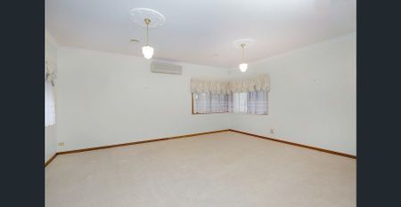 IMPRESSIVE ILLAWONG - Photo 4