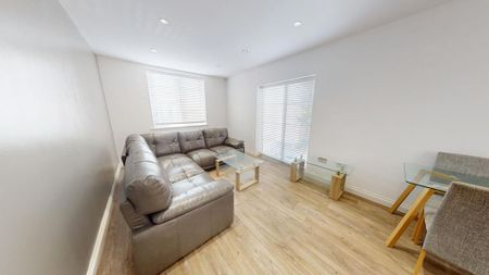 2 bedroom apartment to rent - Photo 4