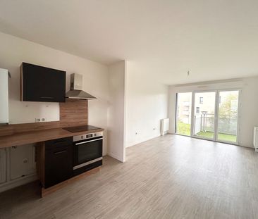 Location Appartement 2 pièces 38m² - Photo 3