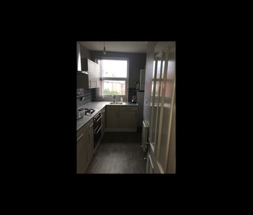 1 Bed Flat, York Road, LS9 - Photo 3