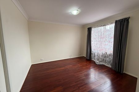 11 Darling Court, Hampton Park VIC - Photo 4