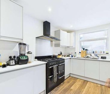 Ashdown Road, Worthing, BN11 - Photo 3